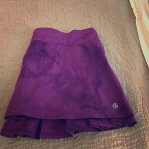 Lululemon running skirt, size 8